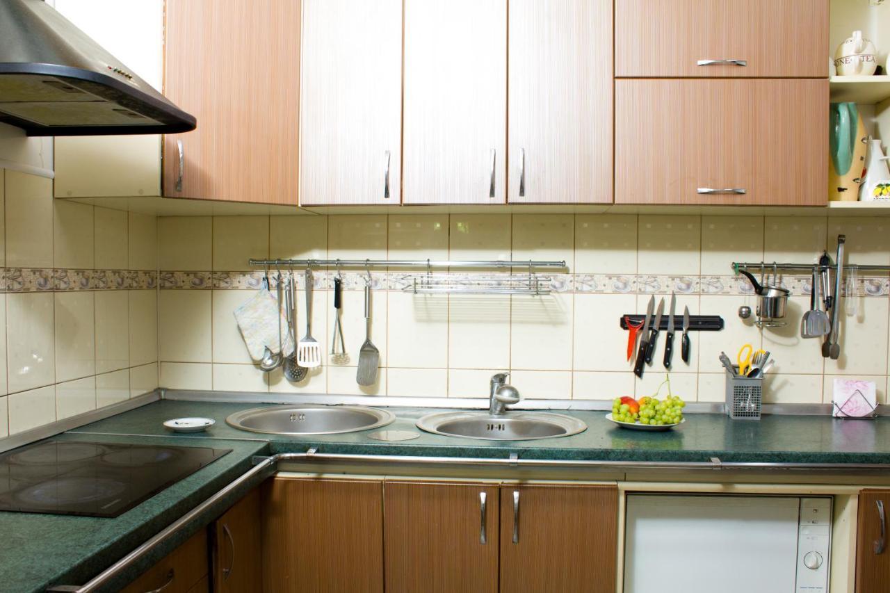 Клуб B55 Hostel Dnyipropetrovszk Kültér fotó